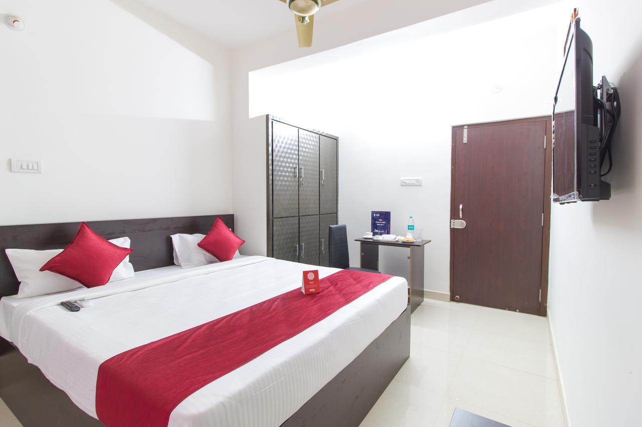 Qube Inn Hyderabad Eksteriør bilde