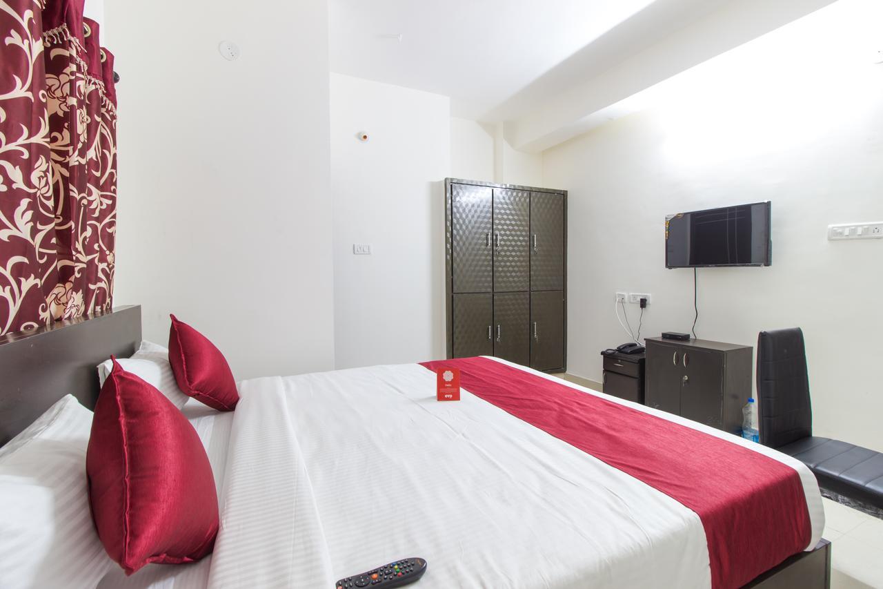 Qube Inn Hyderabad Eksteriør bilde